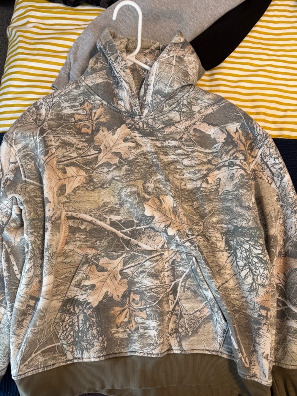 Gilded Intent Gray & Tan Camouflage Leaf Hoodie